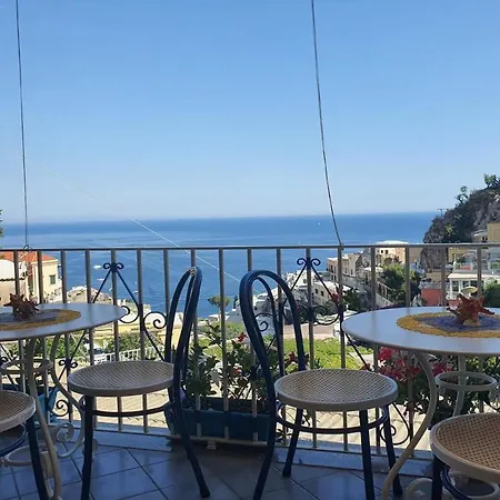 Celentano Aparthotel Positano