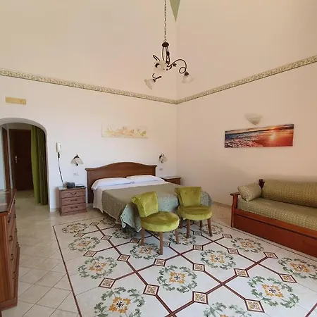 Celentano 3* Positano