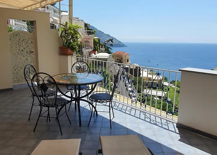 Apart Otel Celentano 4*